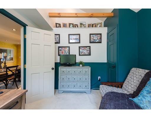 39 Ridge Avenue Pembroke, MA 02359 - Photo 16 of 30 Gallery Image 16