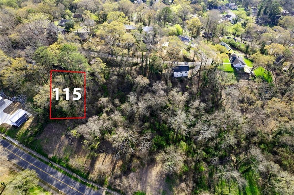 115 Lookout Circle Southwest Rome, GA 30161 - Photo 2 of 13 a view of a city