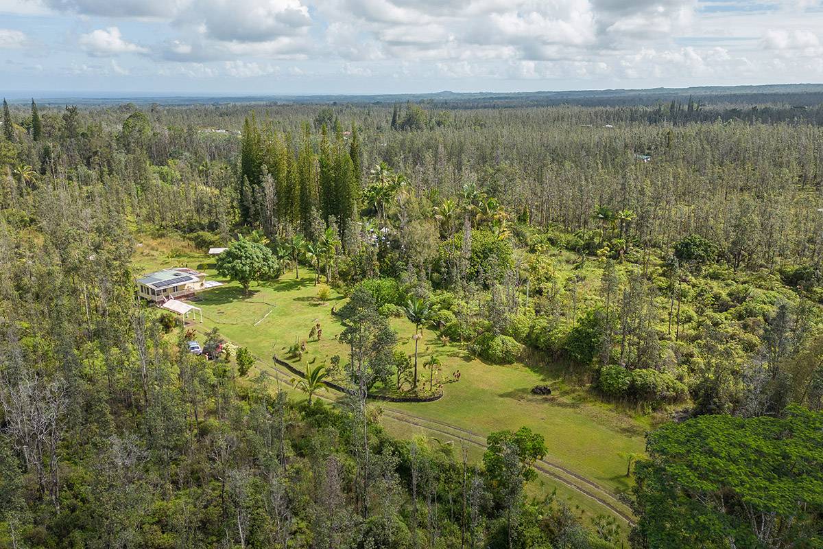 16-2041 Opeapea Road Pahoa, HI 96778 - Photo 7 of 26 a view of a lake view with a garden