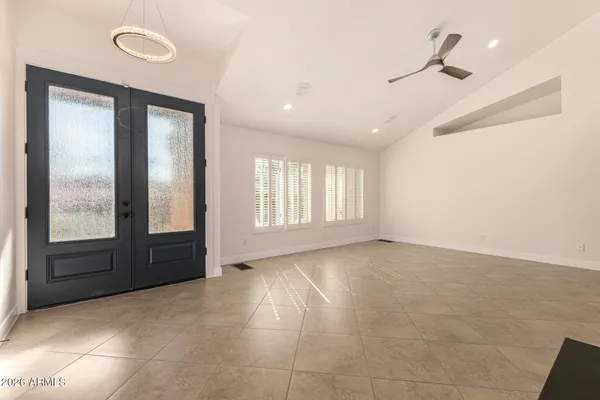 $690,000 | 834 North Oak Court, Chandler, AZ 85226