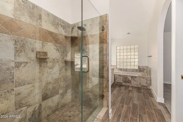 $690,000 | 834 North Oak Court, Chandler, AZ 85226