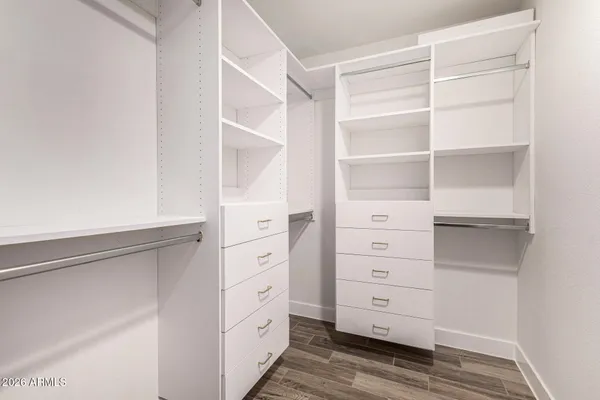 $690,000 | 834 North Oak Court, Chandler, AZ 85226