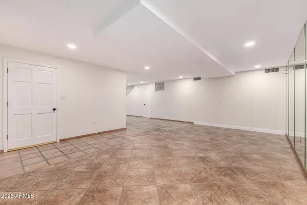 $690,000 | 834 North Oak Court, Chandler, AZ 85226