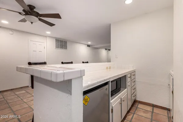 $690,000 | 834 North Oak Court, Chandler, AZ 85226