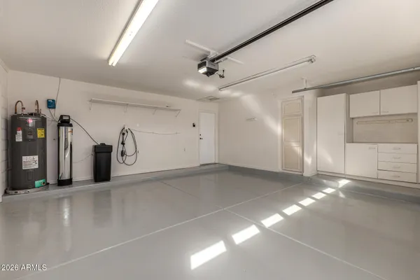 $690,000 | 834 North Oak Court, Chandler, AZ 85226