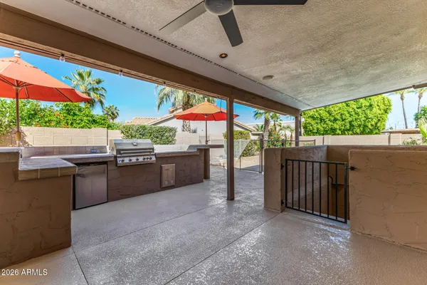 $690,000 | 834 North Oak Court, Chandler, AZ 85226