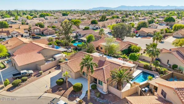 $690,000 | 834 North Oak Court, Chandler, AZ 85226