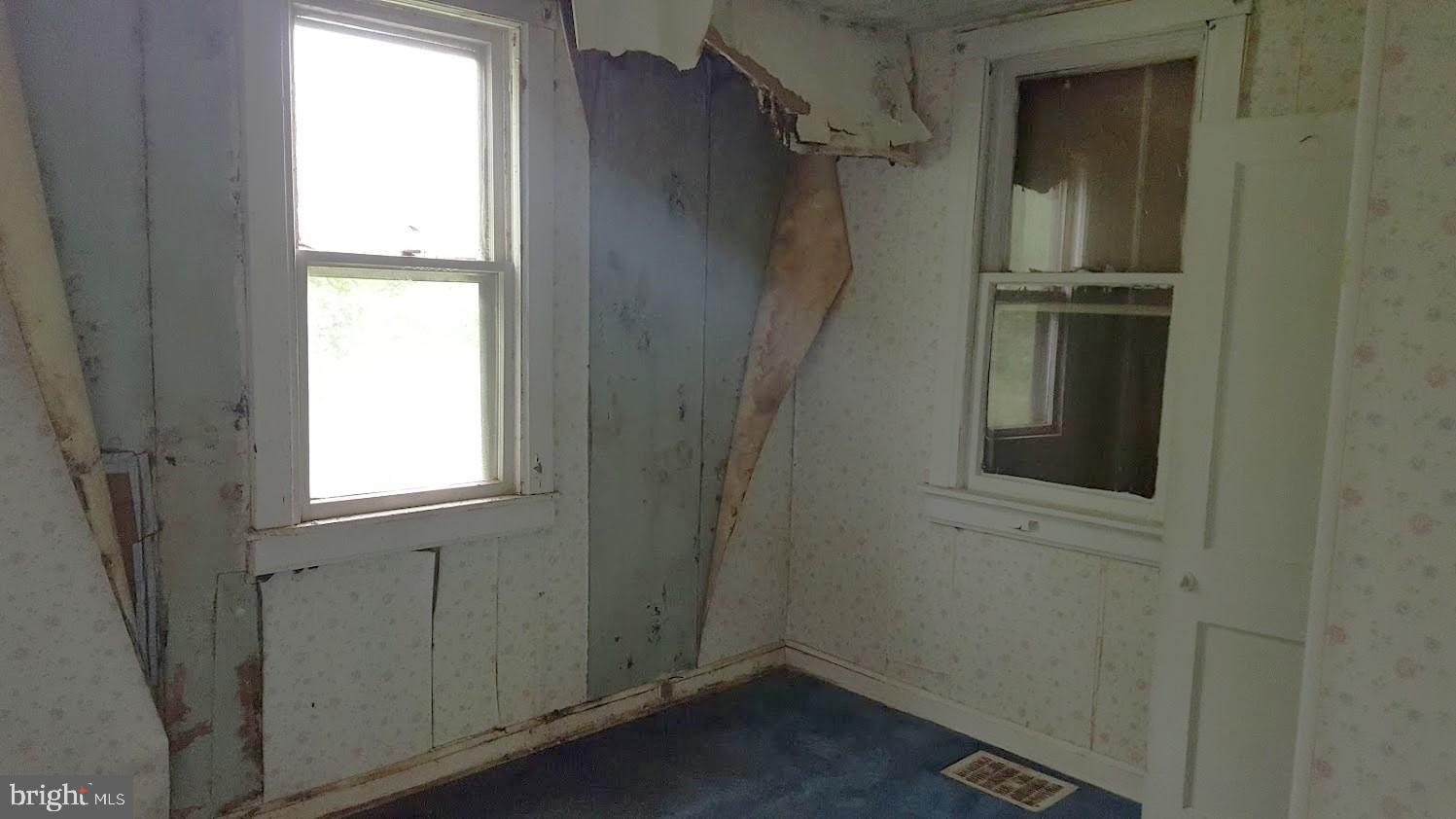 524 Church Road Sicklerville, NJ 08081 - Photo 7 of 12 Gallery Image 7