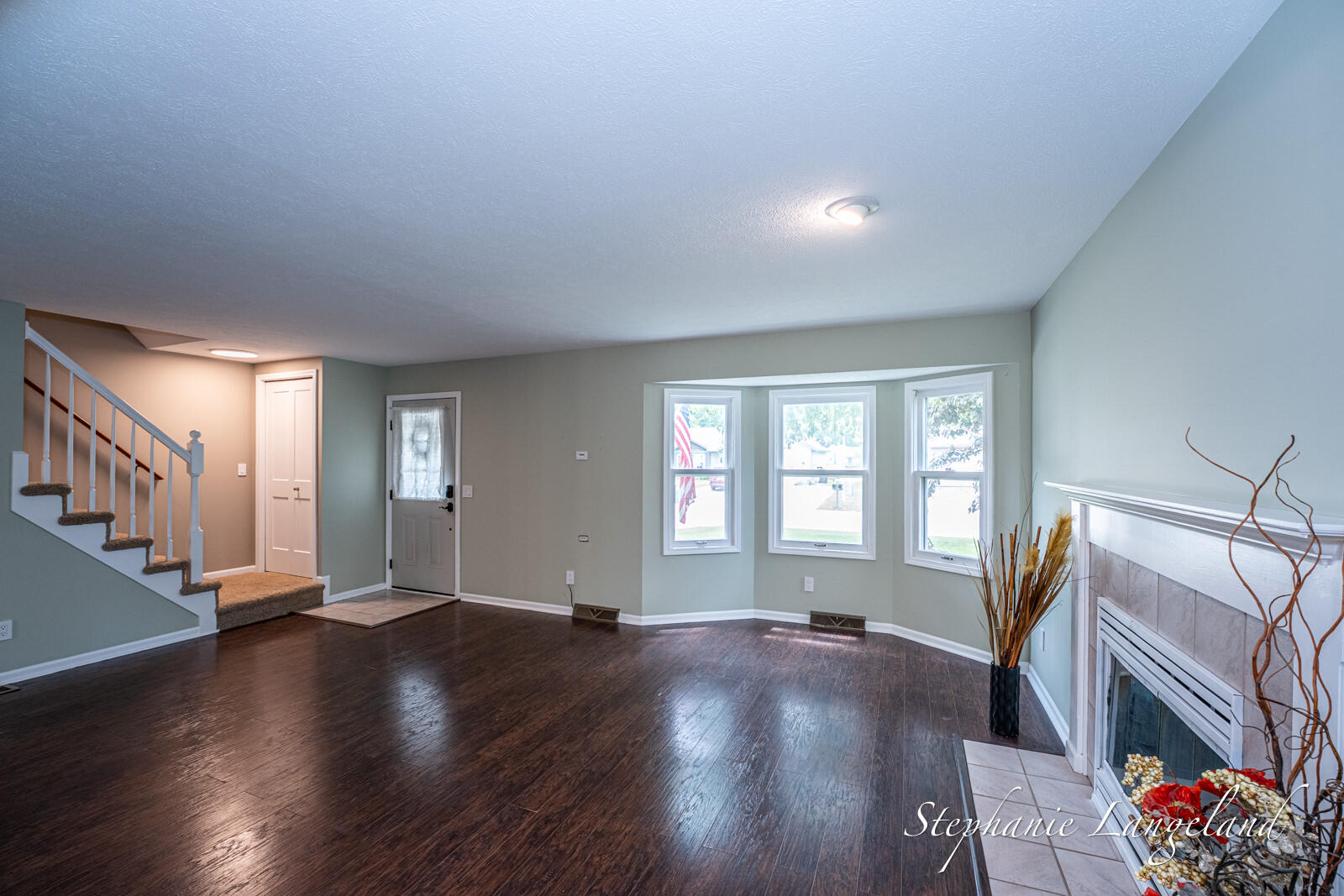 1511 Springbrook Drive Jenison, MI 49428 - Photo 4 of 47 1511 Springbrook-42