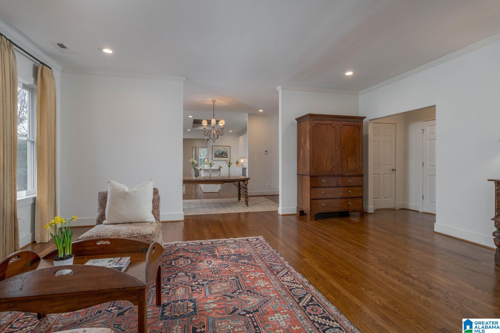 120 Spring Street Mountain Brook, AL 35213 - Photo 8 of 46