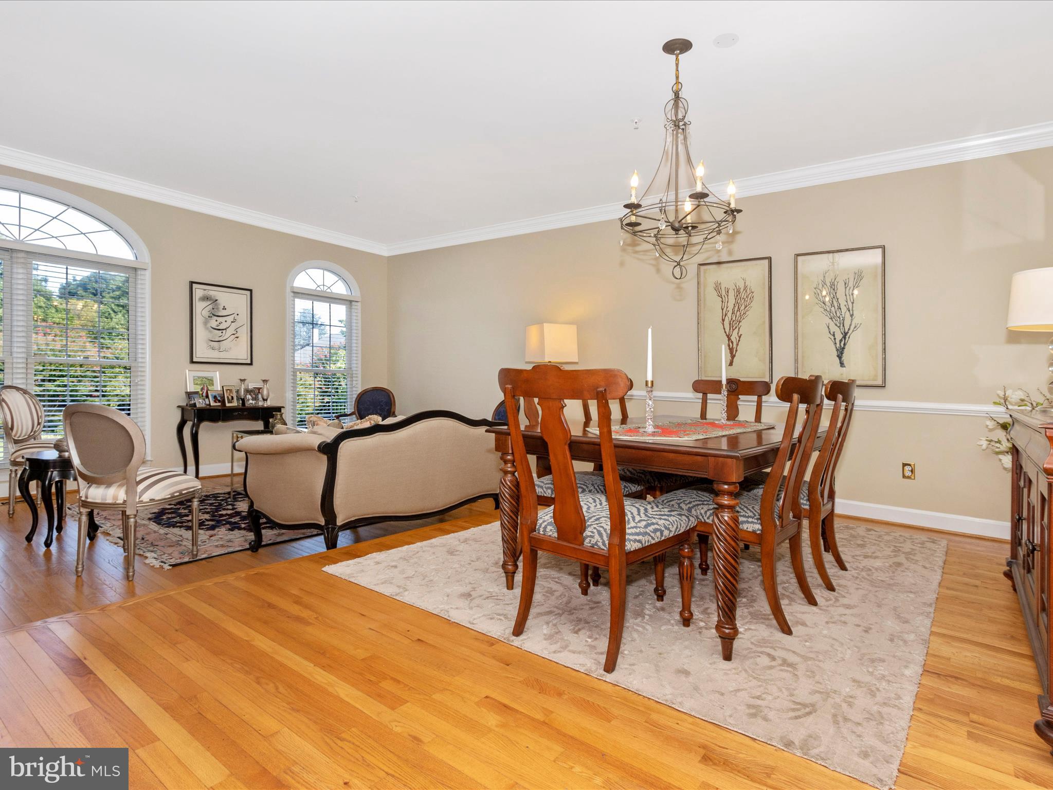 8422 Bells Ridge Terrace Potomac, MD 20854 - Photo 12 of 49 Dining Room