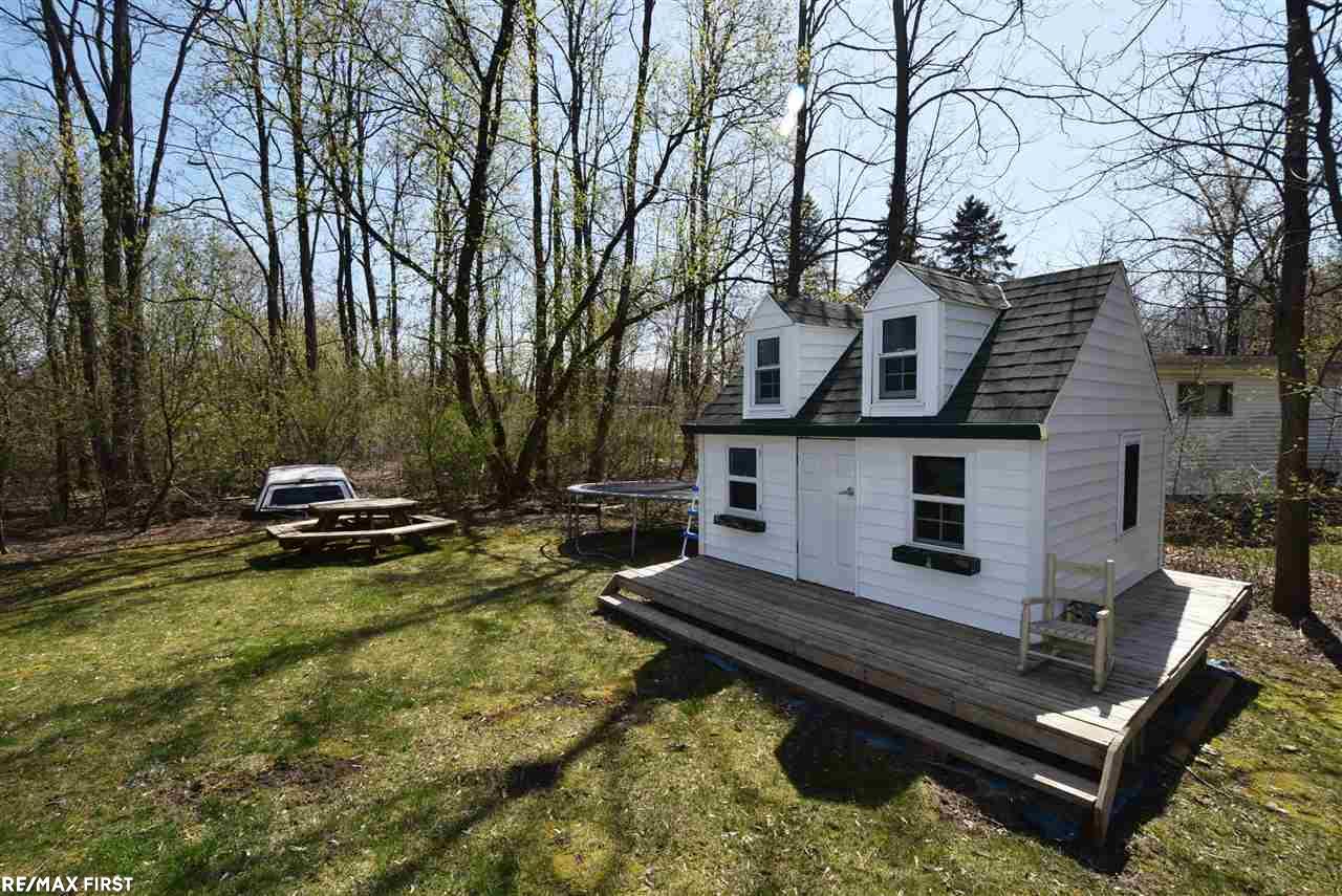 9220 Marsh Road Algonac, MI 48001 - Photo 9 of 30