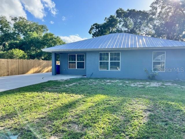 653 Southeast 13th Avenue Okeechobee, FL 34974 - Photo 1 of 1
