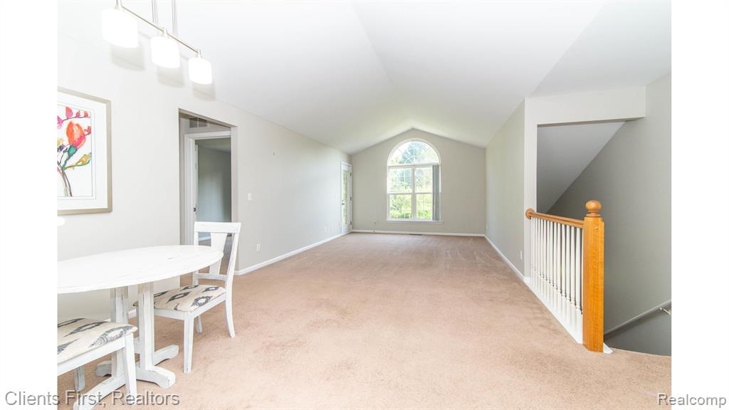 3492 Oakmonte Boulevard Rochester, MI 48306 - Photo 2 of 16