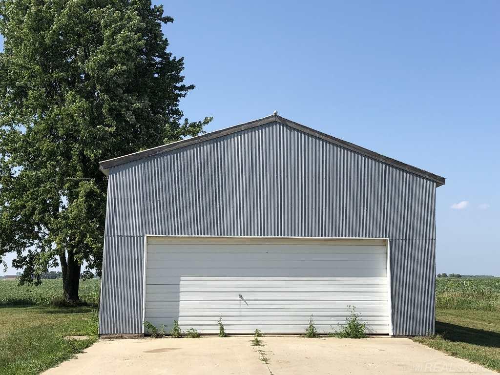 2941 Snover Road Deckerville, MI 48427 - Photo 19 of 20 31353972-18.JPG