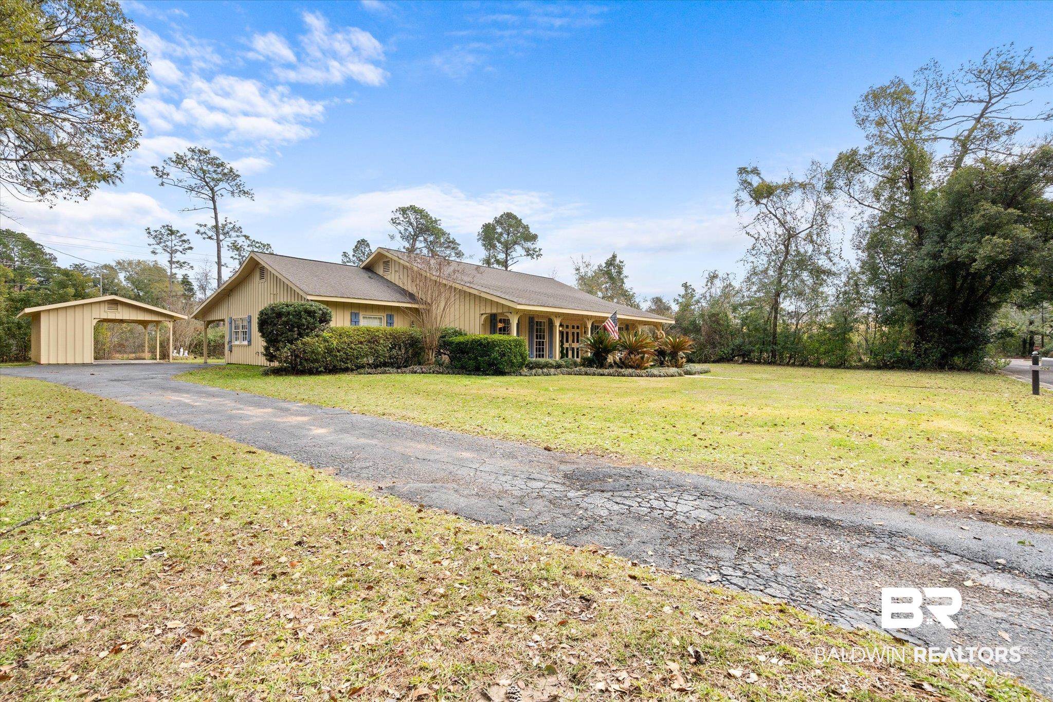 406 Maple Street Fairhope, AL 36532 - Photo 3 of 30