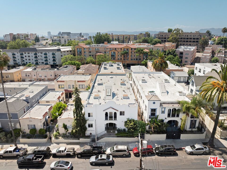 401 Witmer Street Los Angeles, CA 90017 - Photo 5 of 5 a picture of city view