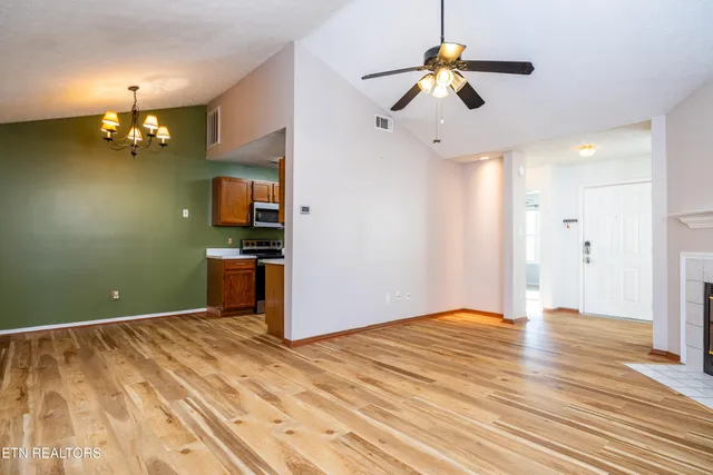 $269,900 | 2700 Glacier Way, Knoxville, TN 37924