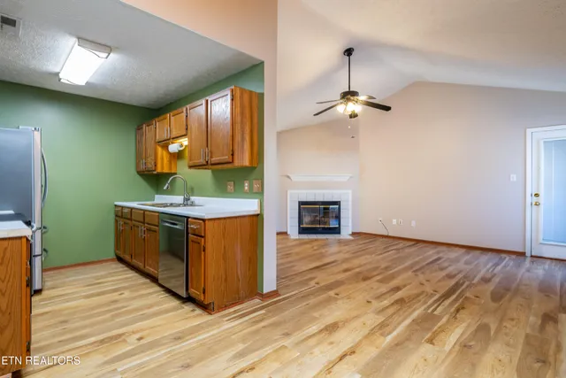 $269,900 | 2700 Glacier Way, Knoxville, TN 37924