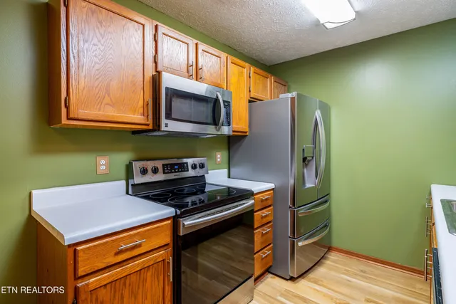 $269,900 | 2700 Glacier Way, Knoxville, TN 37924