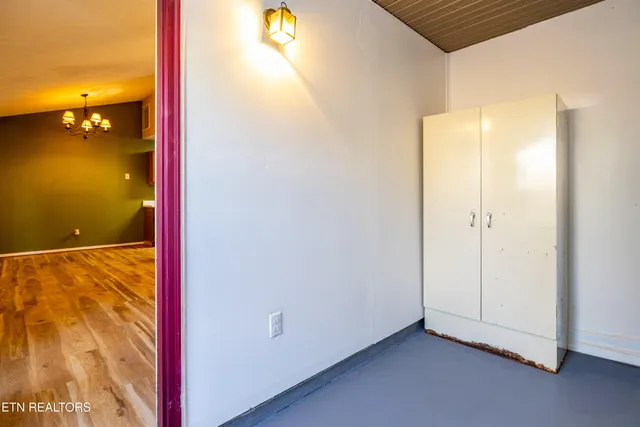 $269,900 | 2700 Glacier Way, Knoxville, TN 37924