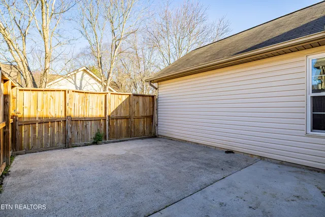 $269,900 | 2700 Glacier Way, Knoxville, TN 37924