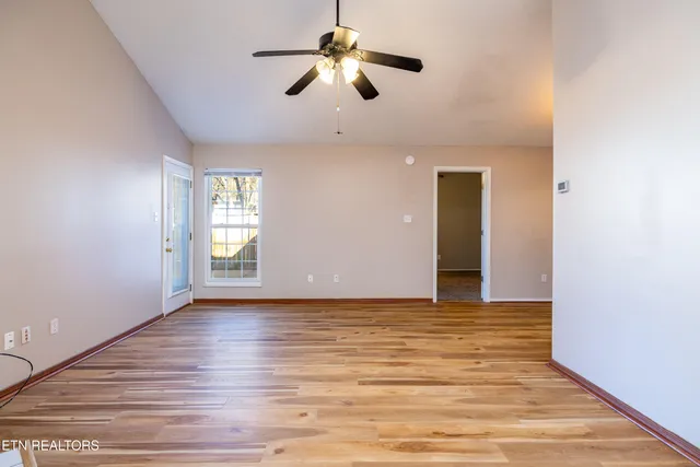 $269,900 | 2700 Glacier Way, Knoxville, TN 37924