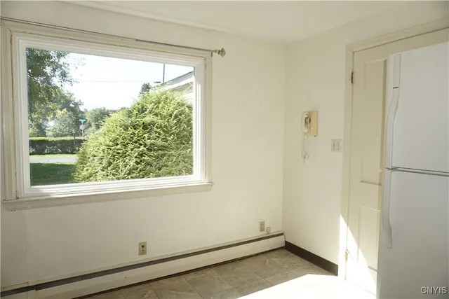 $209,900 | 5002 West Genesee Street, Camillus, NY 13031