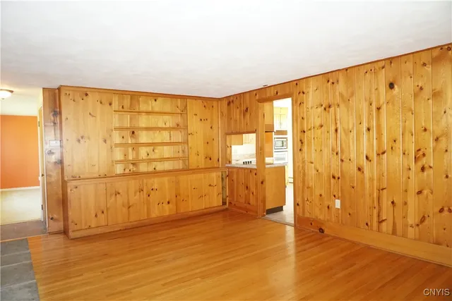 $209,900 | 5002 West Genesee Street, Camillus, NY 13031