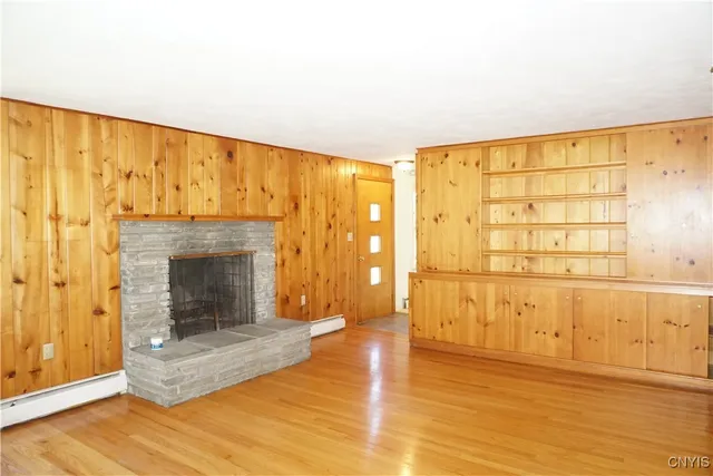 $209,900 | 5002 West Genesee Street, Camillus, NY 13031