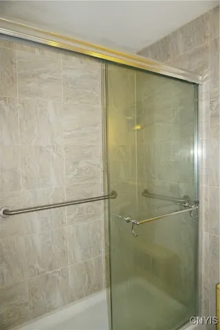 $209,900 | 5002 West Genesee Street, Camillus, NY 13031