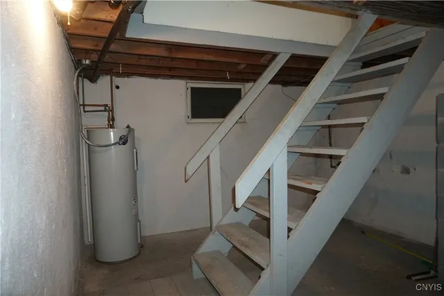 $209,900 | 5002 West Genesee Street, Camillus, NY 13031