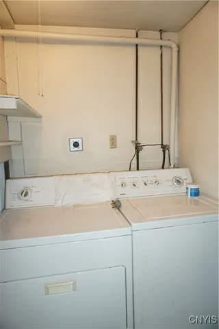 $209,900 | 5002 West Genesee Street, Camillus, NY 13031