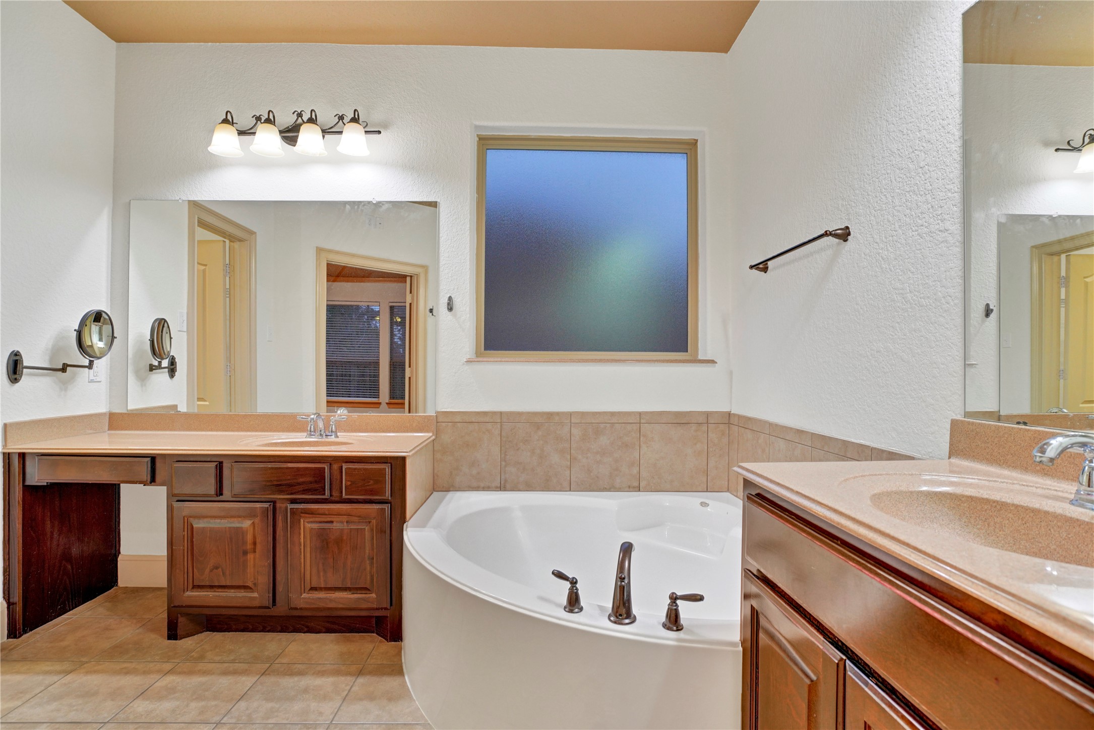 10 Tallgrass Way Spring, TX 77389 - Photo 15 of 23