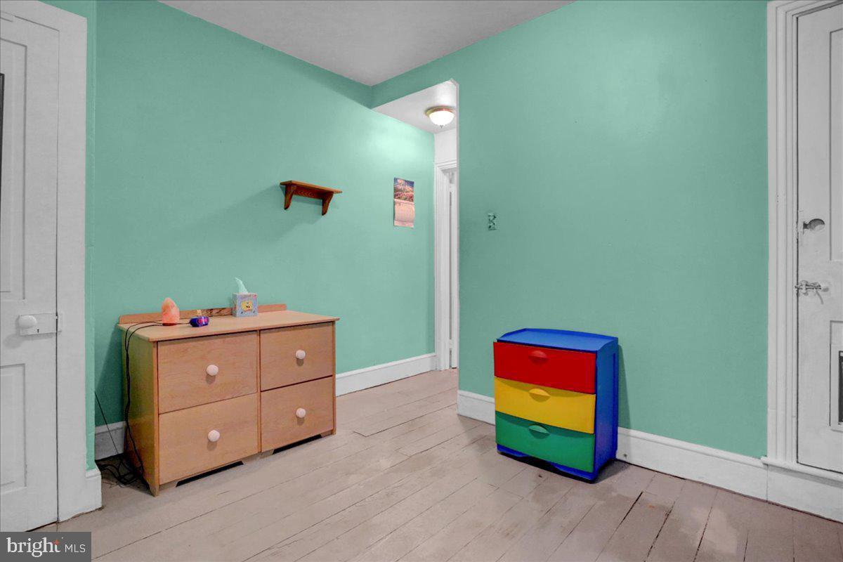 762 North 6th Street Reading, PA 19601 - Photo 19 of 25