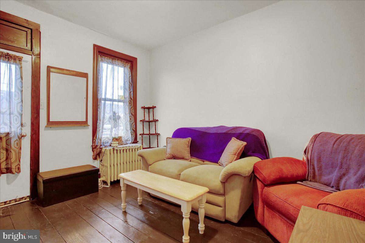 762 North 6th Street Reading, PA 19601 - Photo 4 of 25