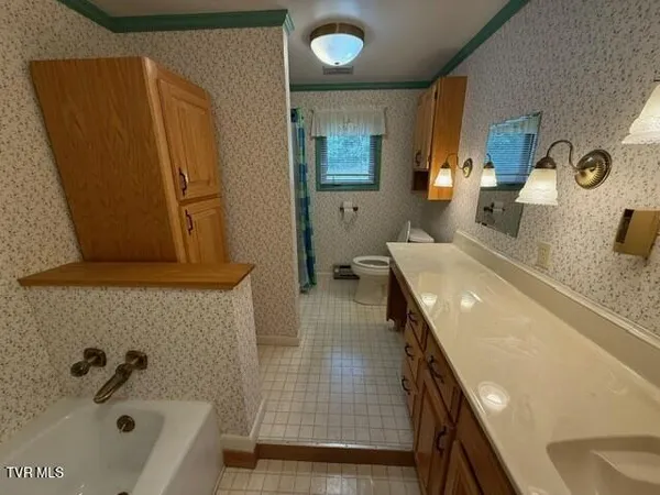 $330,000 | 18343 Westwood Drive, Abingdon, VA 24211