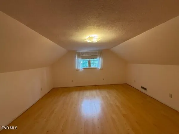 $330,000 | 18343 Westwood Drive, Abingdon, VA 24211