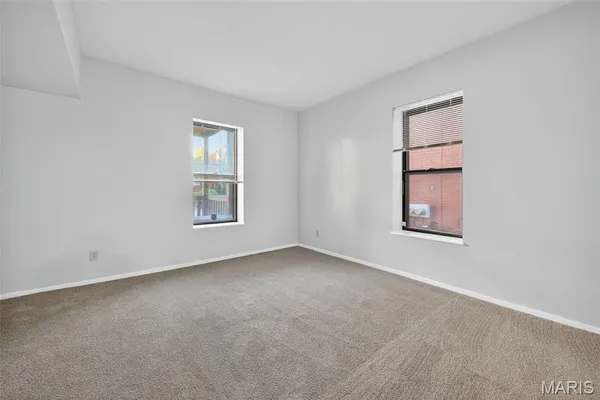 $190,000 | 5559 Pershing Avenue, Unit 1F, St. Louis, MO 63112