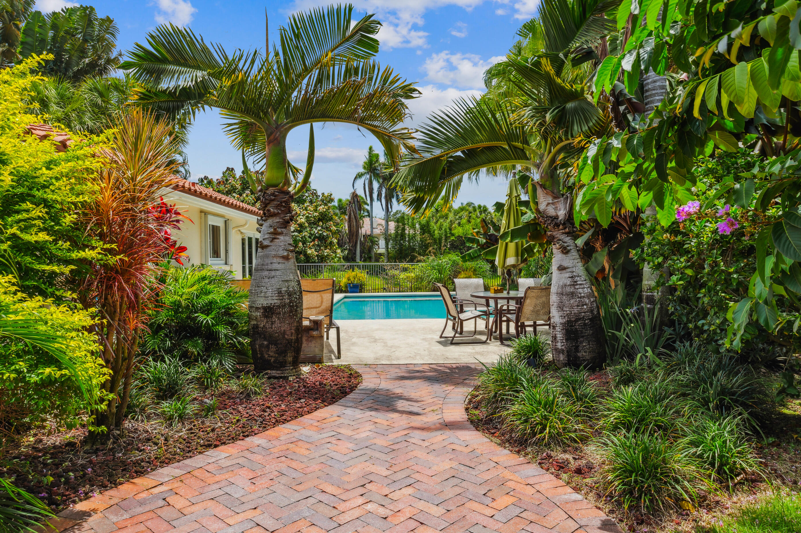 2870 Hampton Circle West Delray Beach, FL 33445 - Photo 20 of 31 22