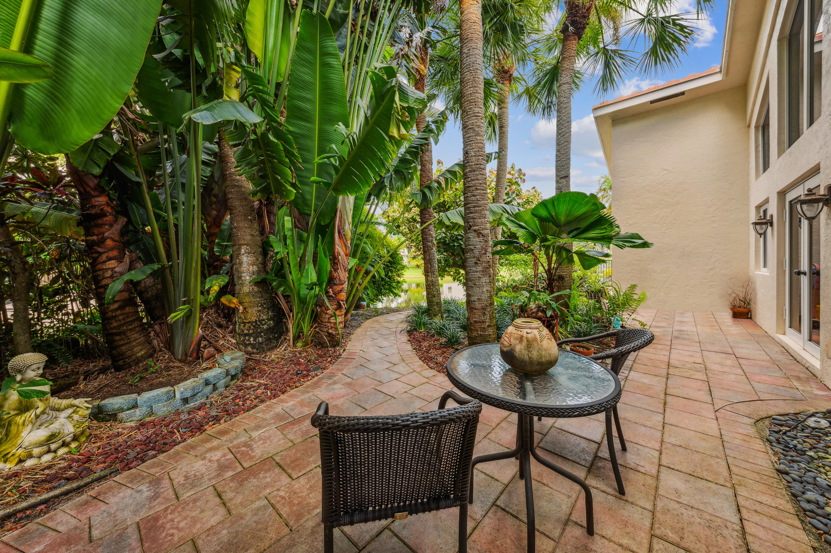 2870 Hampton Circle West Delray Beach, FL 33445 - Photo 23 of 31 25