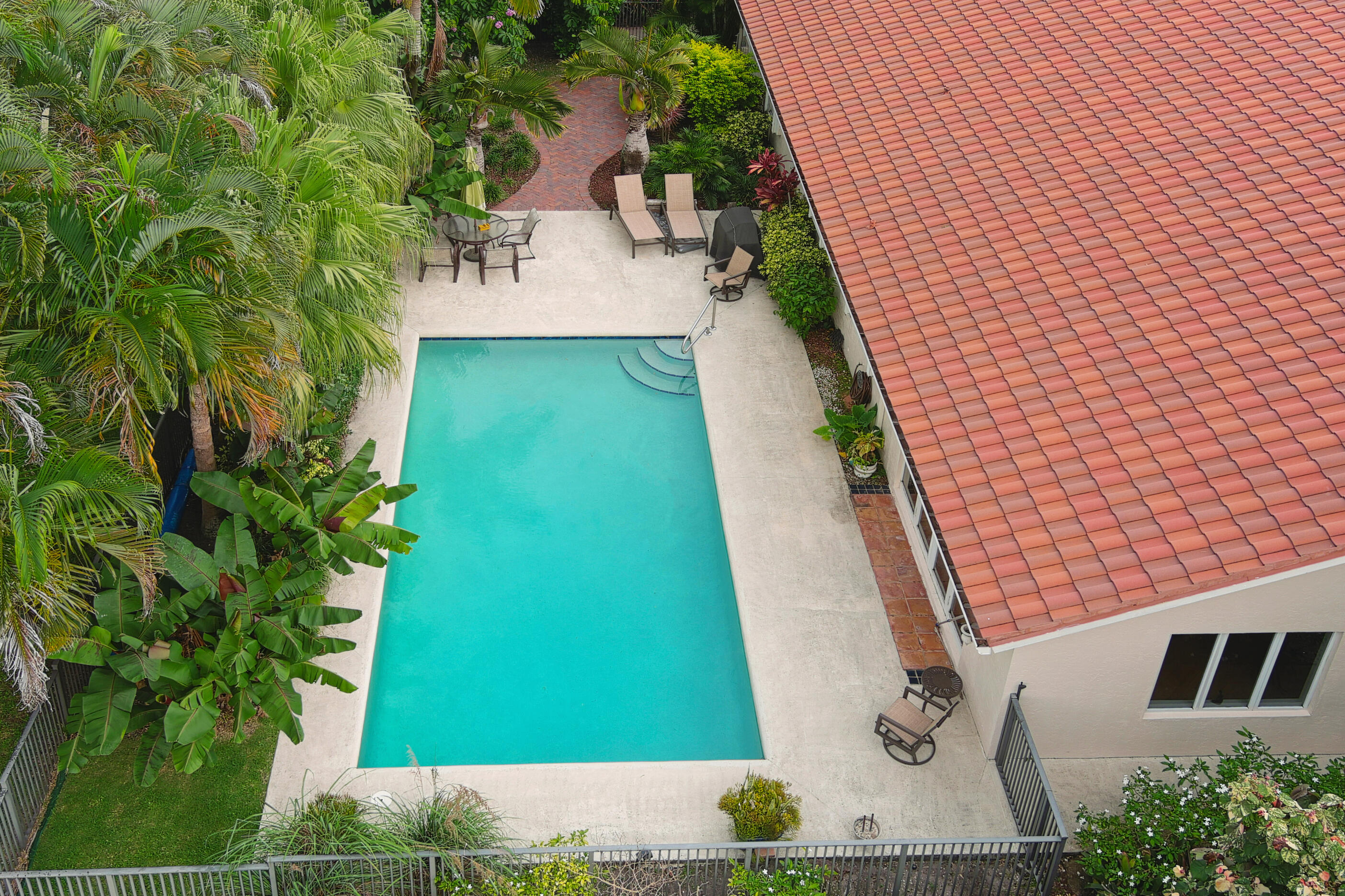 2870 Hampton Circle West Delray Beach, FL 33445 - Photo 25 of 31 32