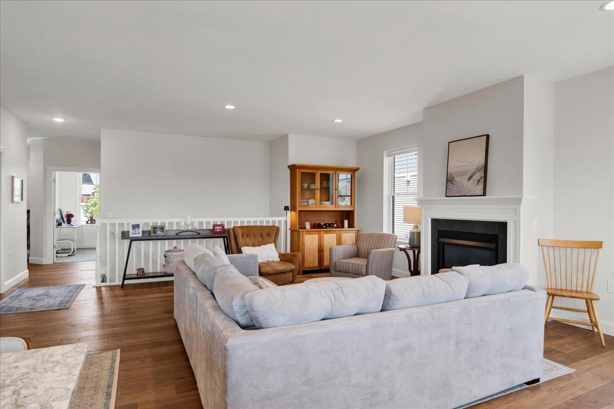 266 Rye Circle South Burlington, VT 05403 - Photo 7 of 52 Gallery Image 7