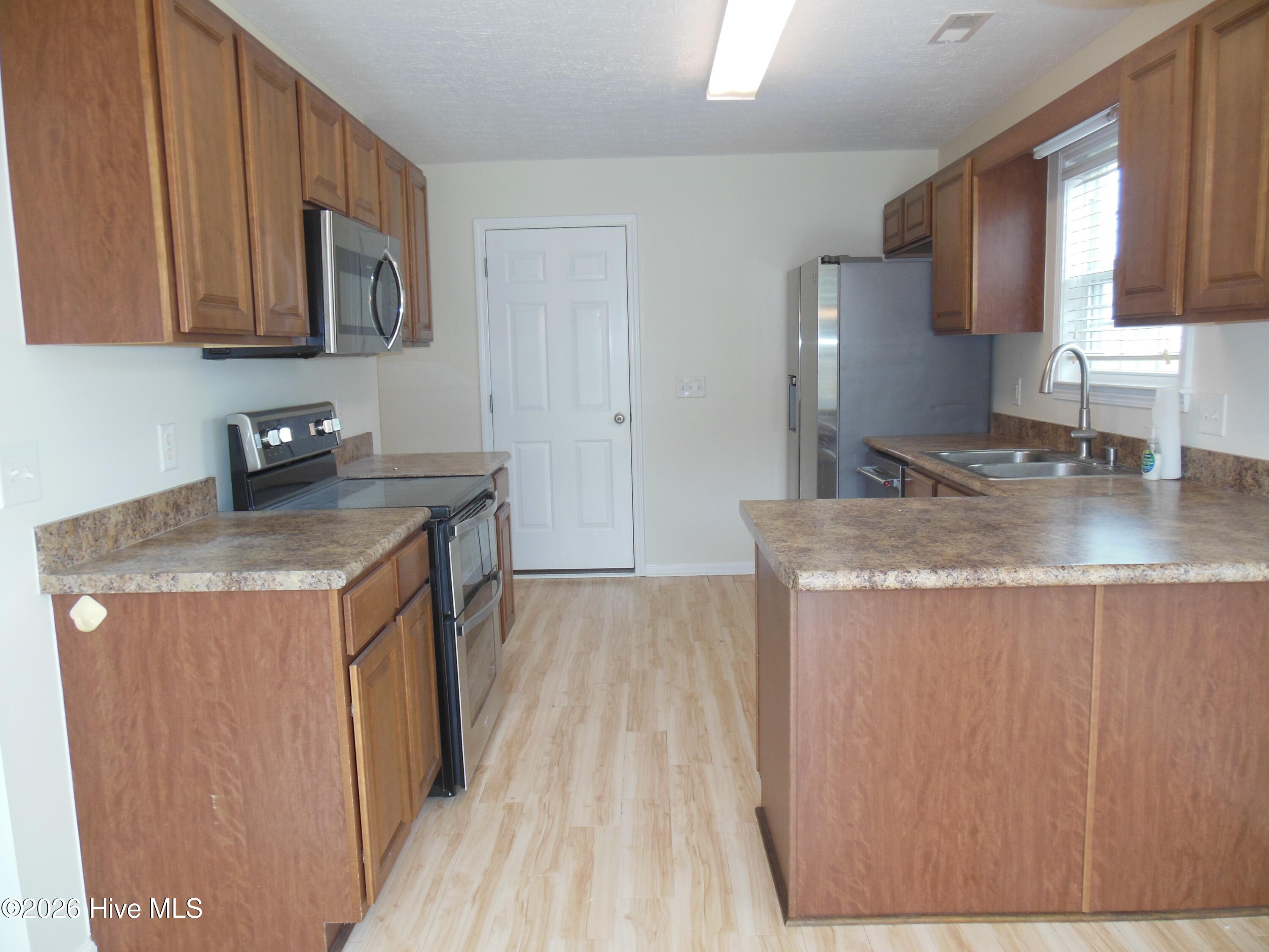 202 Red Carnation Drive Holly Ridge, NC 28445 - Photo 18 of 22 DSCN2406