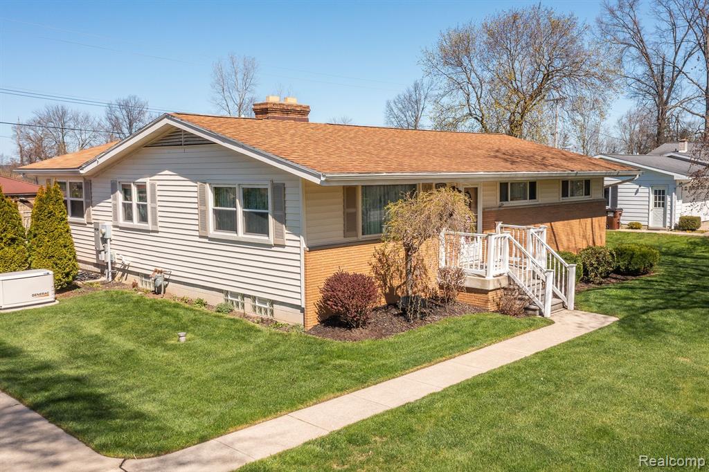 127 North Raisinville Road Monroe, MI 48162 - Photo 41 of 45