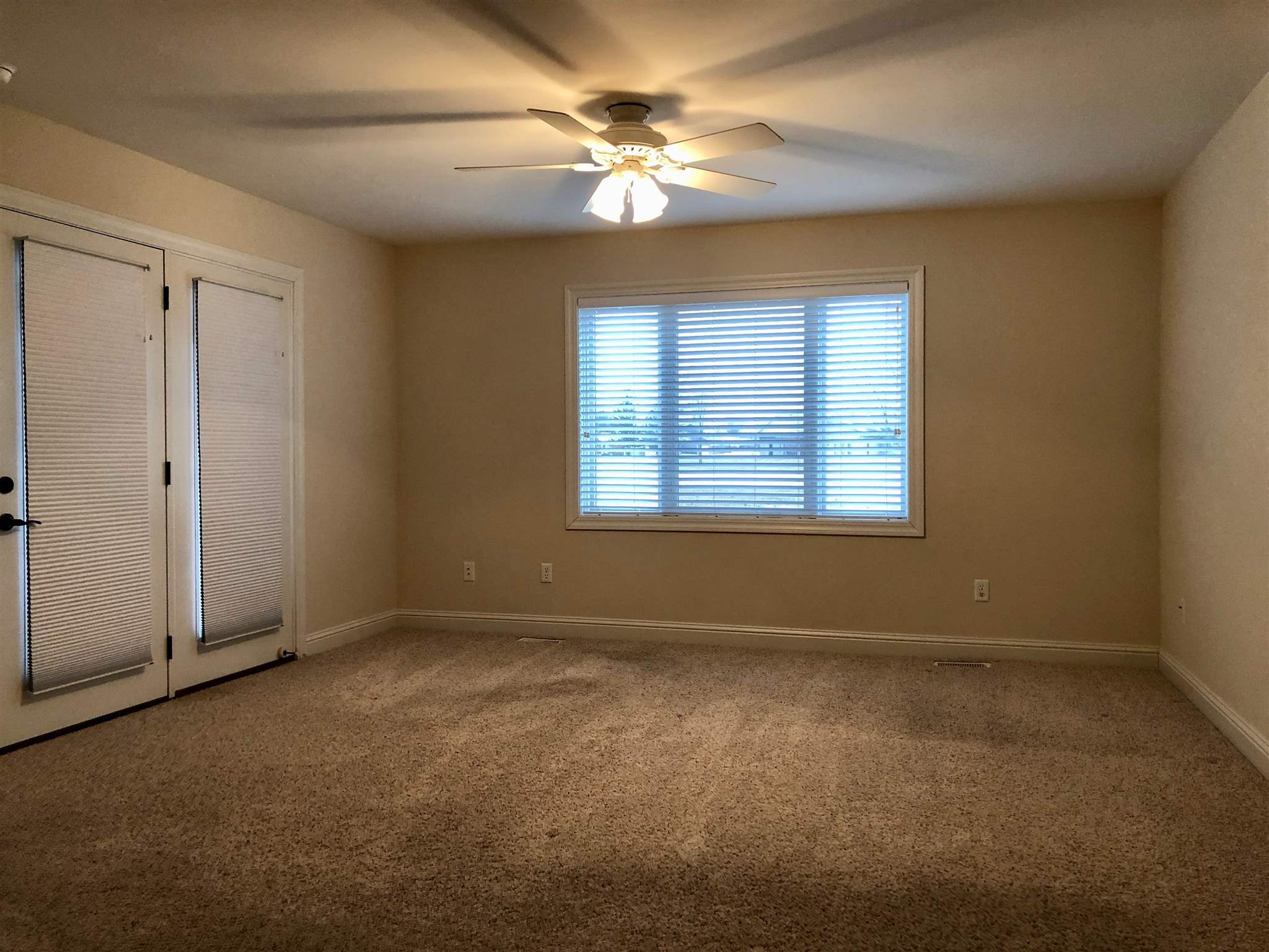 1125 Hawthorn Ridge Macomb, IL 61455 - Photo 19 of 30 Gallery Image 19