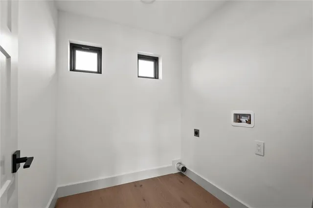 $1,150,000 | 2621 Northwest 84th Place, Kansas City, MO 64154