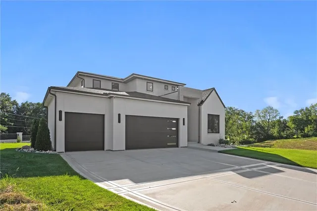 $1,150,000 | 2621 Northwest 84th Place, Kansas City, MO 64154