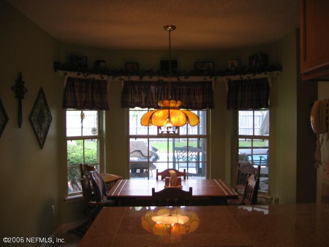 11877 Remsen Road Jacksonville, FL 32223 - Photo 12 of 12 BREAKFAST AREA