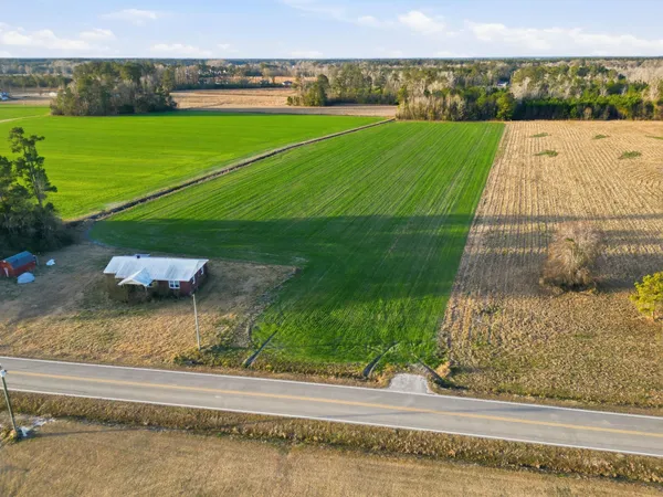 $220,500 | 2 Fries Bay Road, Loris, SC 29569